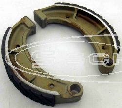 EBC PREMIUM BRAKE SHOES WITH WATER REJECT GROOVE