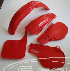 PLASTIKTEILE KIT HONDA CR 480 83 ROT