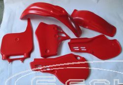 PLASTIKTEILE KIT HONDA CR 80 84 ROT